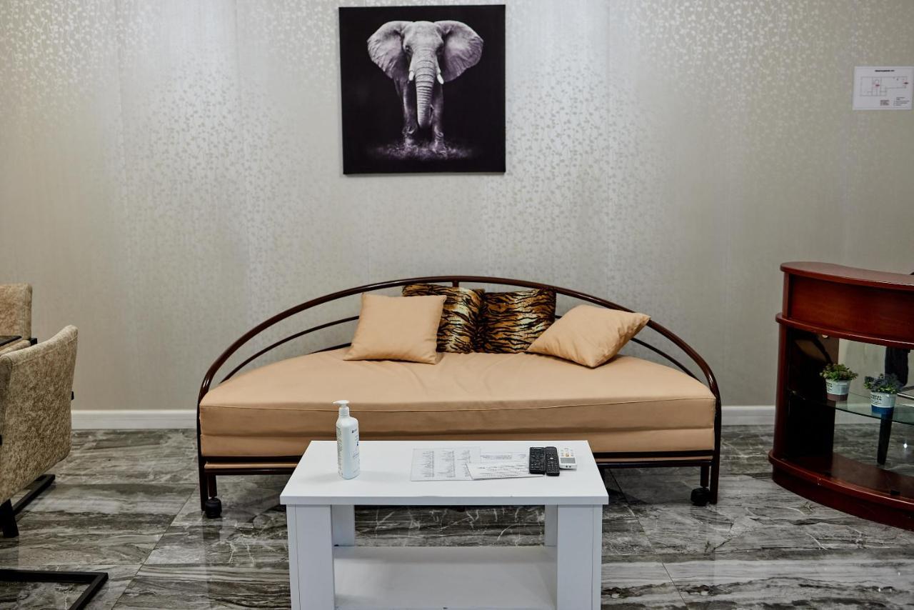 Spa Lux Apartmani ノヴィ・サド エクステリア 写真
