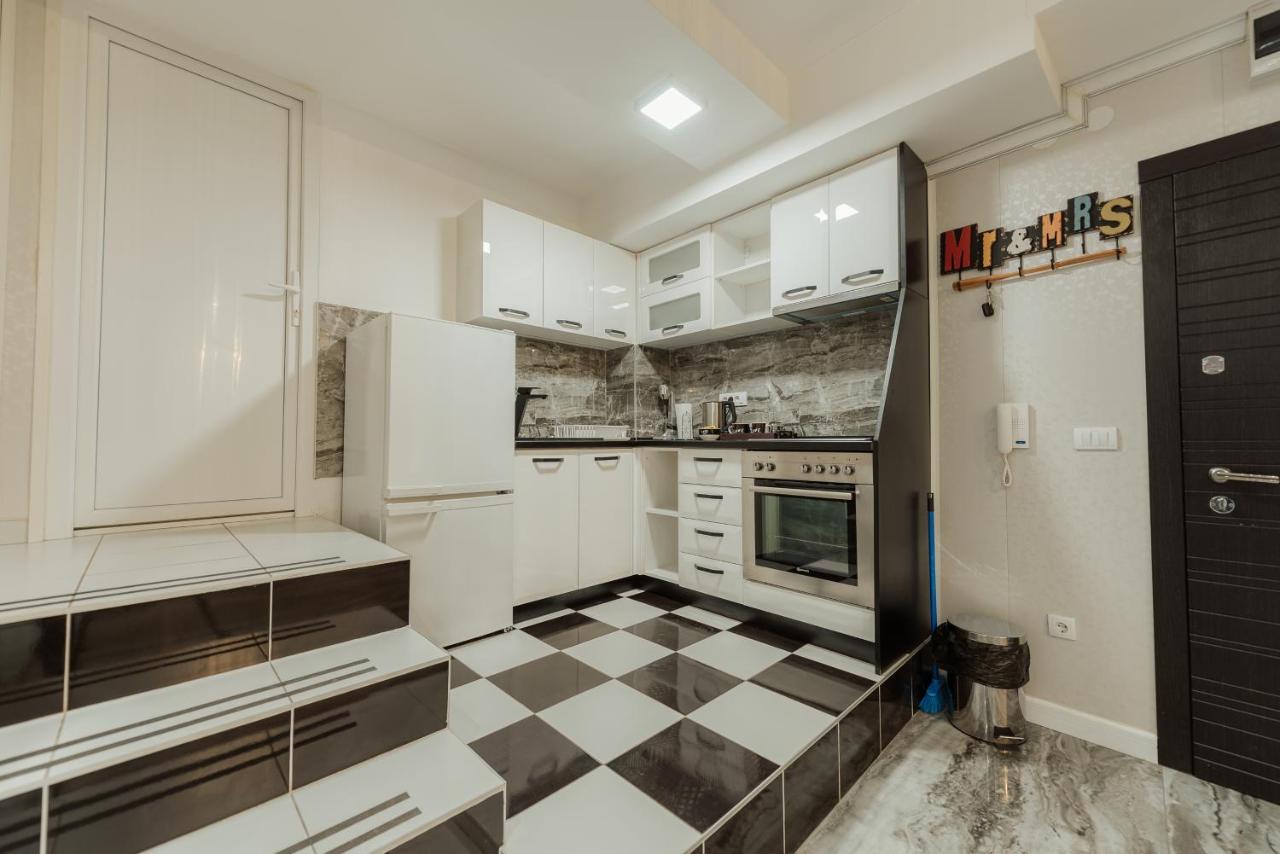 Spa Lux Apartmani ノヴィ・サド エクステリア 写真